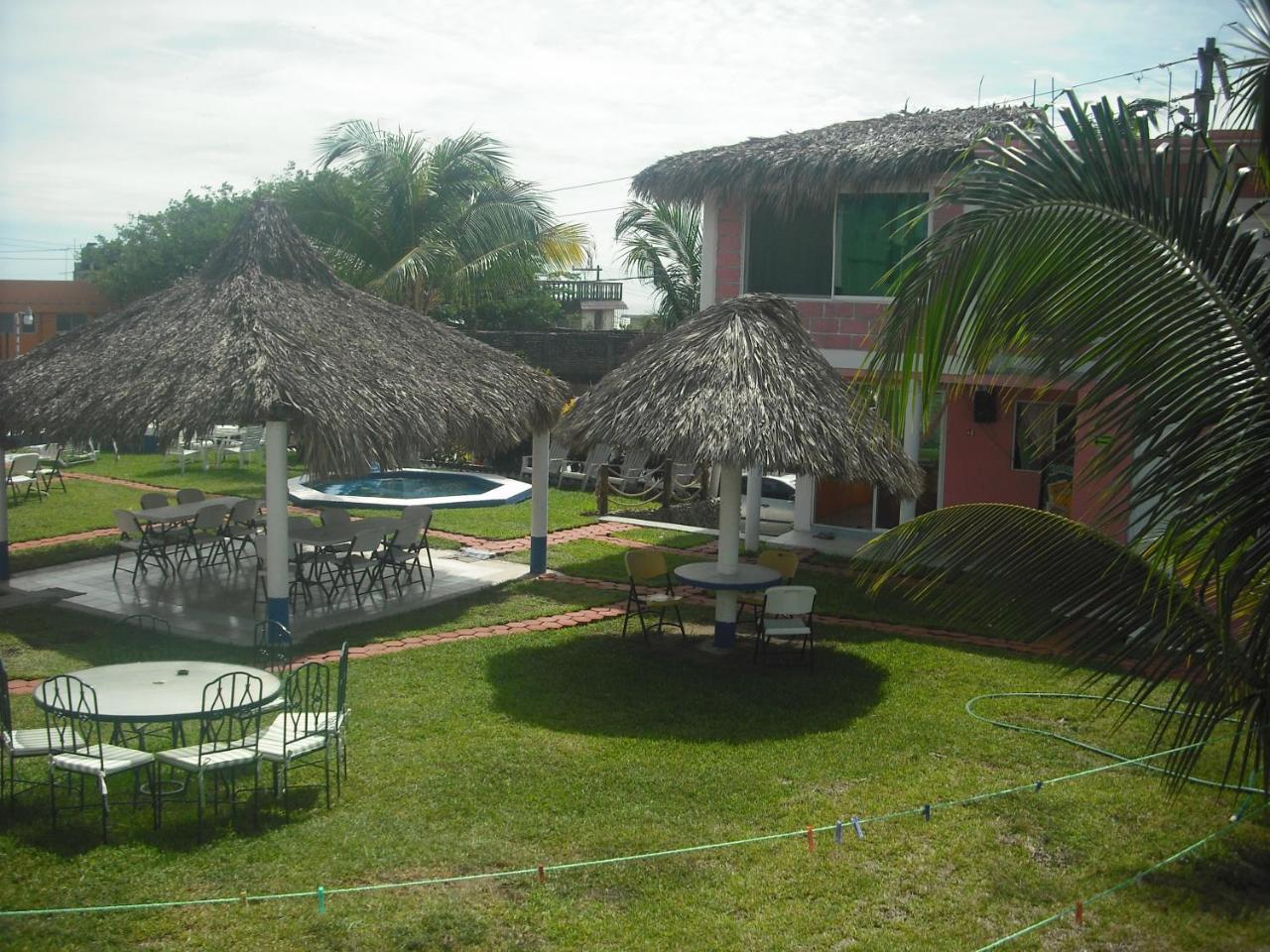 Hotel Villas Del Rey Playa Chachalacas Exteriör bild